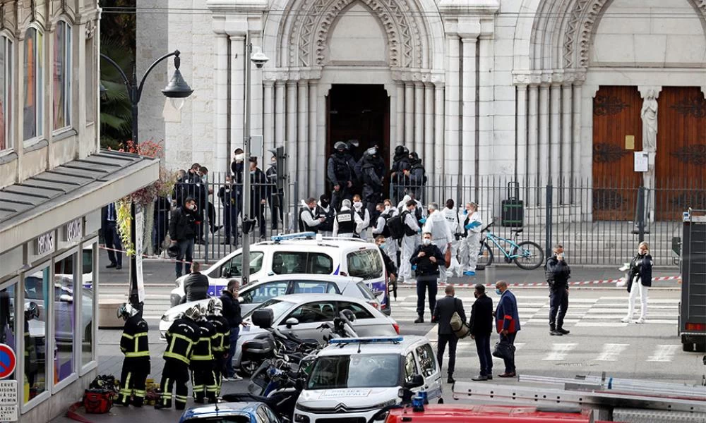 Επίθεση στη Νίκαια - Έλληνας ιερέας: Γνώριζα τον νεωκόρο